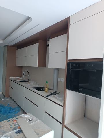 Lake mutfak dolapları ve ekran nişi