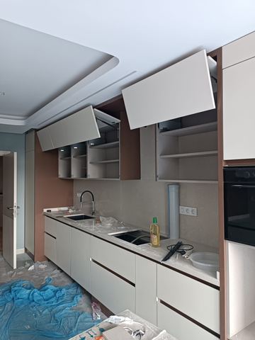 Lake mutfak dolapları montaj aşamasında